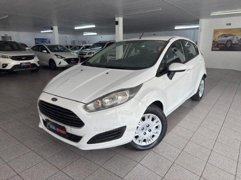 fiesta 1.6 se hatch 16v flex 4p manual 2016 novo hamburgo