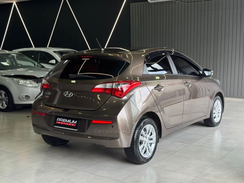 HB20 1.0 COMFORT STYLE 12V FLEX 4P MANUAL - 2017 - DOIS IRMãOS