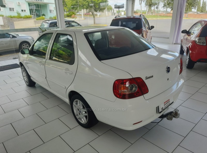 SIENA 1.8 MPI HLX 8V FLEX 4P MANUAL - 2005 - GARIBALDI