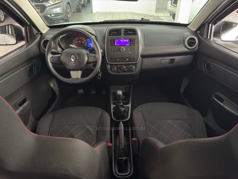 KWID 1.0 12V SCE FLEX ZEN MANUAL - 2019 - NOVO HAMBURGO