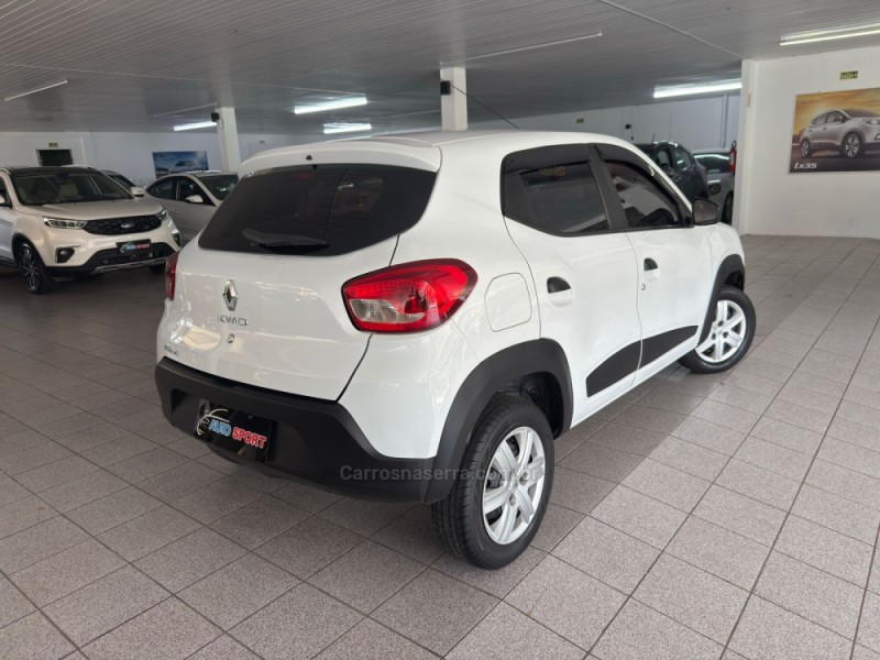 KWID 1.0 12V SCE FLEX ZEN MANUAL - 2019 - NOVO HAMBURGO
