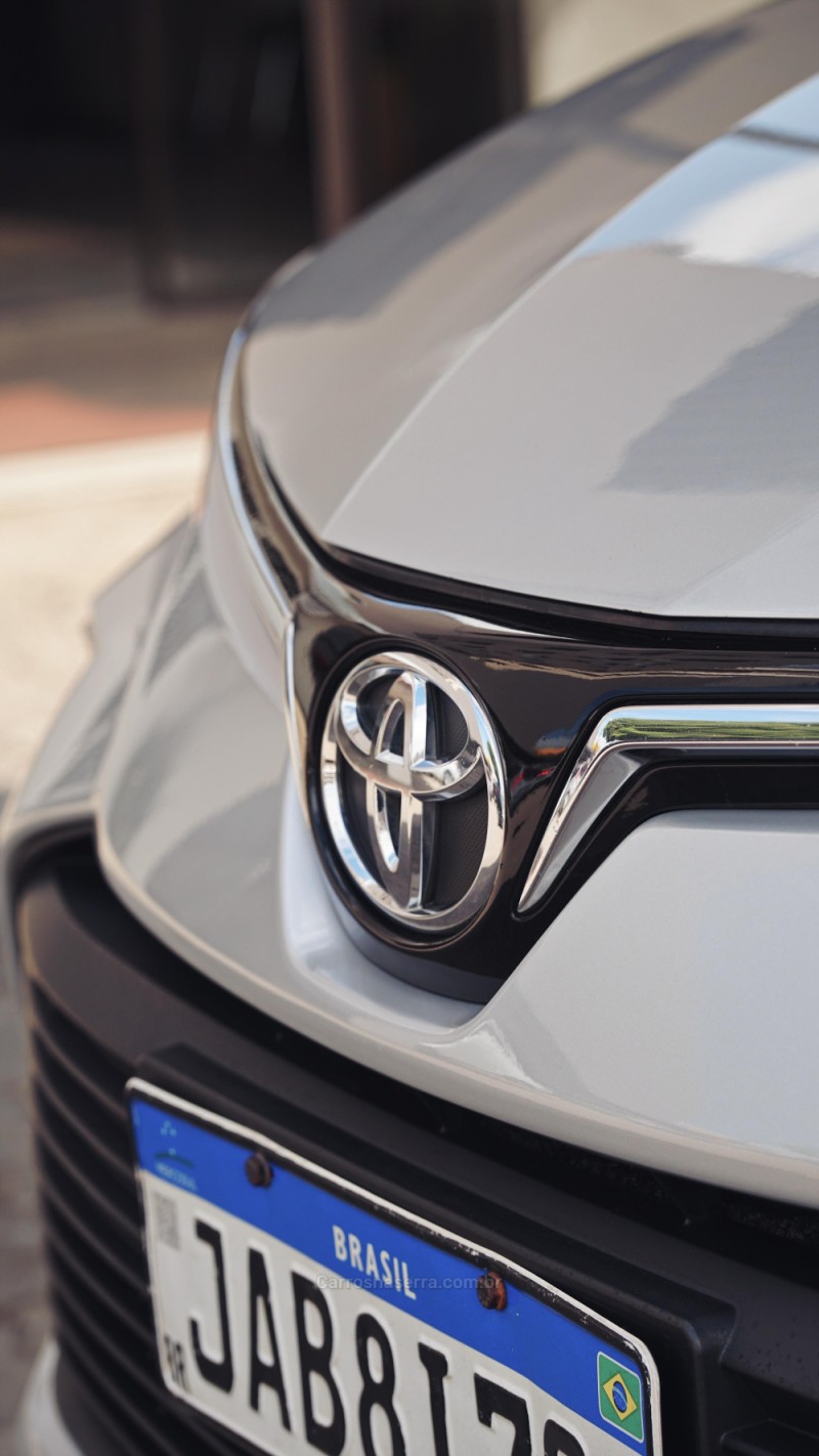 COROLLA 2.0 GLI 16V FLEX 4P AUTOMÁTICO - 2020 - LAJEADO