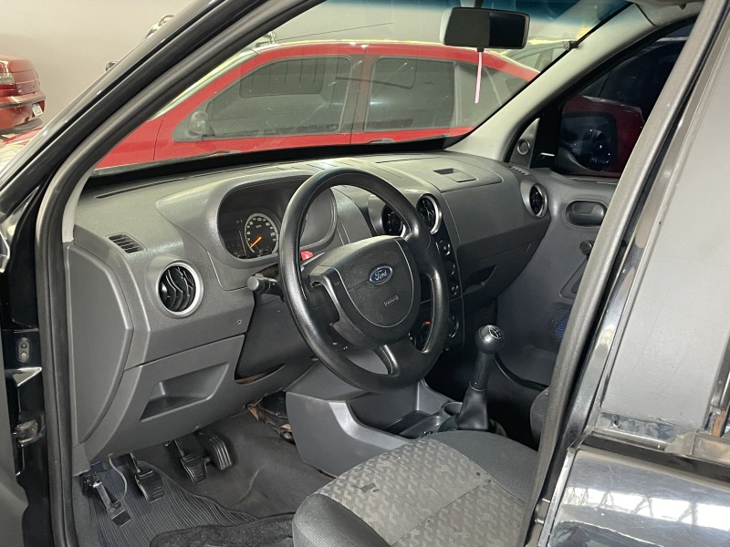 ECOSPORT 1.6 XL 8V FLEX 4P MANUAL - 2004 - CAXIAS DO SUL