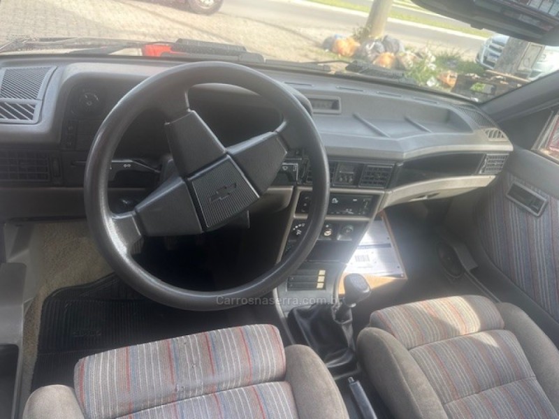 KADETT  - 1993 - CANELA