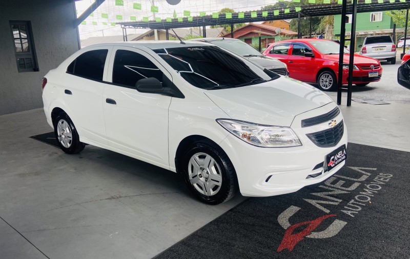 PRISMA 1.0 MPFI JOY 8V FLEX 4P MANUAL - 2018 - CANELA