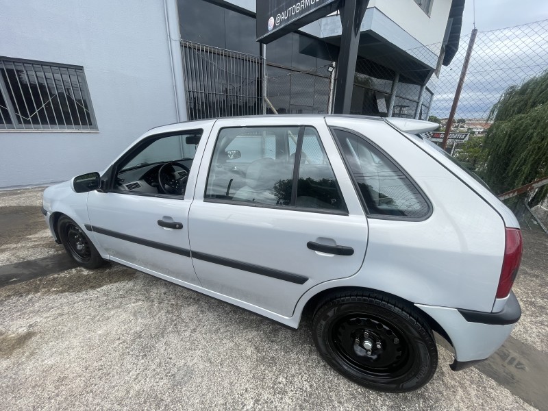 GOL 2.0 MI 8V GASOLINA 4P MANUAL G.III - 2001 - CAXIAS DO SUL