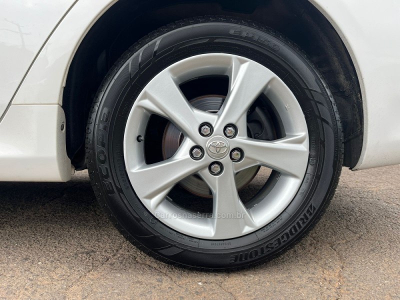 COROLLA 1.8 XEI 16V FLEX 4P MANUAL - 2013 - DOIS IRMãOS