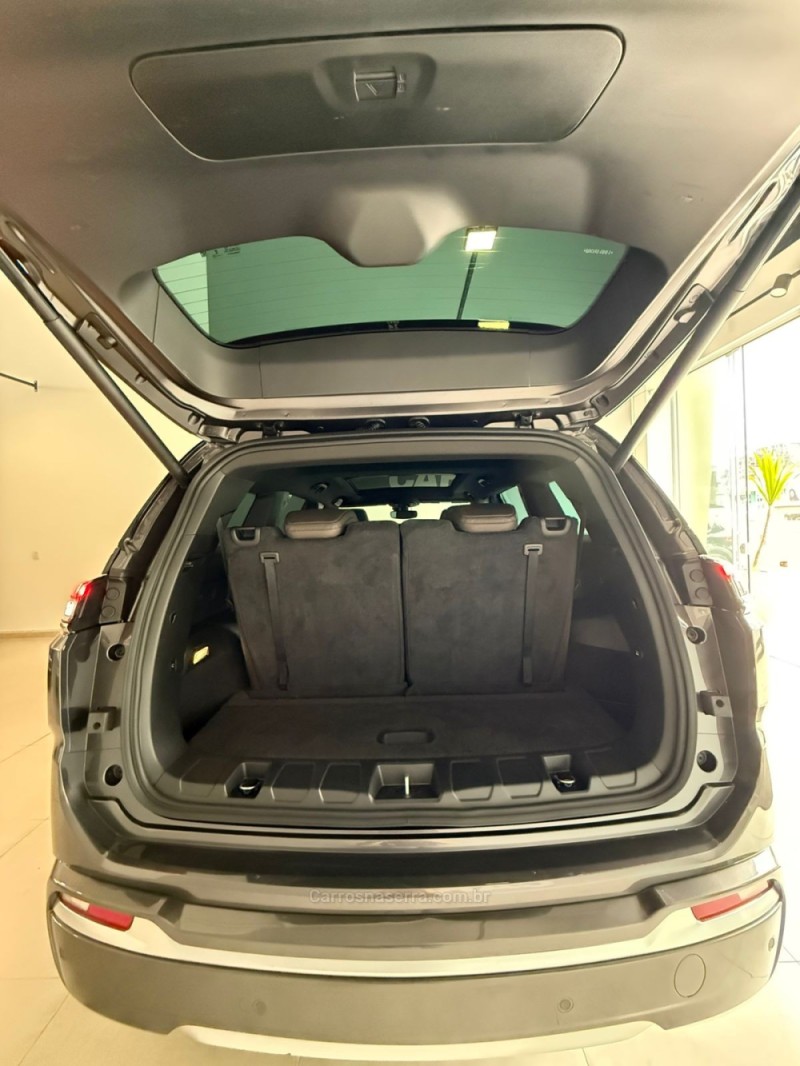 COMMANDER 2.0 OVERLAND TD380 4X4 TURBO DIESEL 4P AUTOMÁTICO - 2024 - LAJEADO