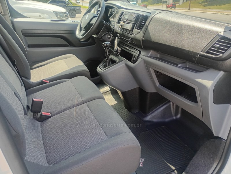 JUMPY 1.5 MINIBUS BLUE HDI DIESEL MANUAL - 2019 - FARROUPILHA