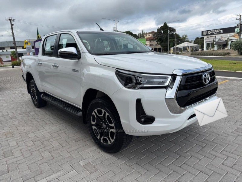 HILUX 2.8 SRV 4X4 CD 16V DIESEL 4P AUTOMÁTICO - 2025 - VERANóPOLIS