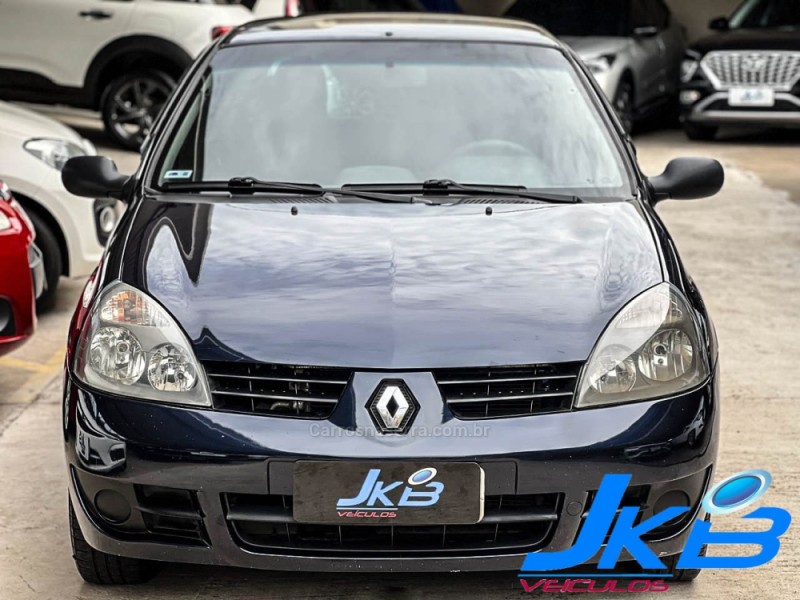 CLIO 1.0 AUTHENTIQUE 16V FLEX 4P MANUAL - 2008 - NOVO HAMBURGO