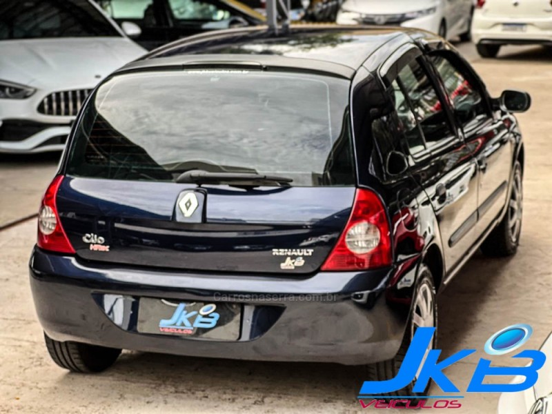 CLIO 1.0 AUTHENTIQUE 16V FLEX 4P MANUAL - 2008 - NOVO HAMBURGO