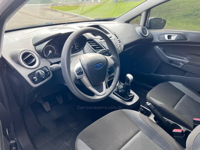 FIESTA 1.6 SE HATCH 16V FLEX 4P MANUAL - 2019 - NOVA PETRóPOLIS