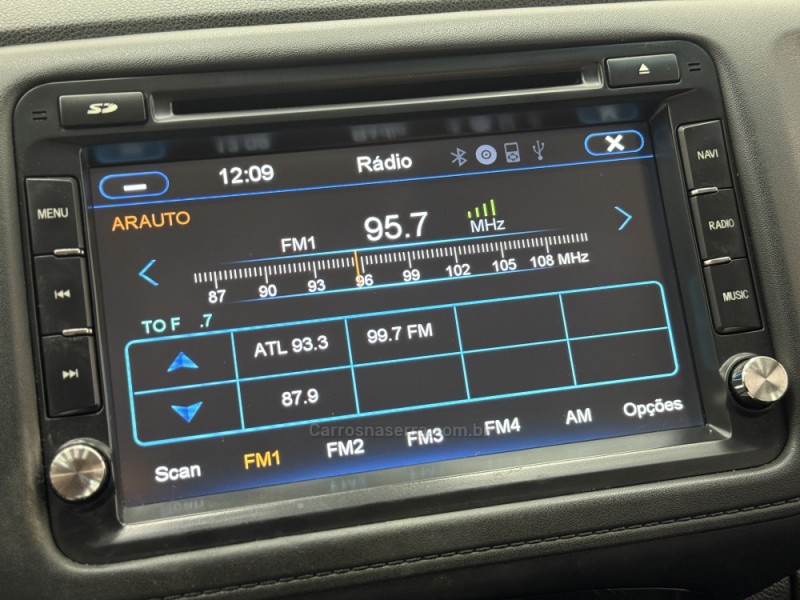 HR-V 1.8 16V FLEX LX 4P AUTOMÁTICO - 2016 - SANTA CRUZ DO SUL