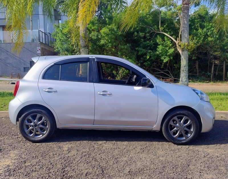 MARCH 1.0 SV 12V FLEX 4P MANUAL - 2015 - CAMPO BOM