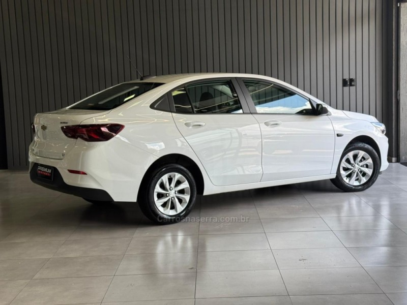 ONIX 1.0 LT 12V TURBO FLEX 4P MANUAL - 2023 - DOIS IRMãOS