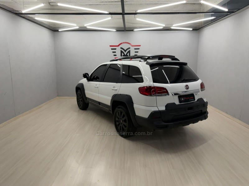 PALIO 1.8 MPI ADVENTURE WEEKEND 8V FLEX 4P MANUAL - 2017 - CAXIAS DO SUL