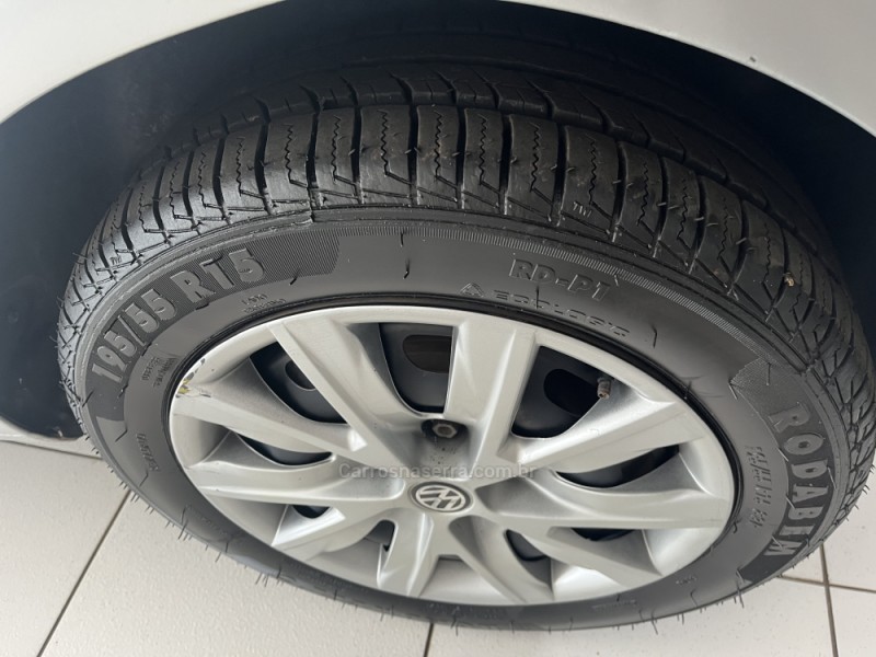 FOX 1.6 MI 8V FLEX 4P MANUAL - 2012 - SANANDUVA