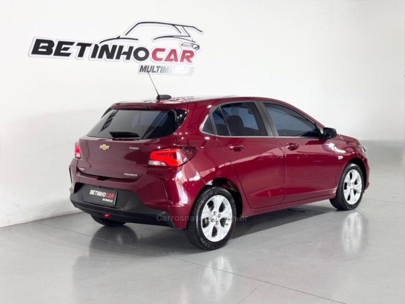 ONIX 1.0	PREMIER PLUS 12V TURBO FLEX 4P AUTOMÁTICO - 2020 - ESTâNCIA VELHA