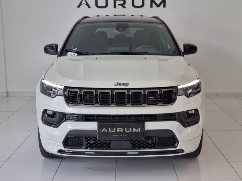 COMPASS 2.0 HURRICANE BLACKHAWK 4X4 TURBO GASOLINA 4P AUTOMÁTICO - 2025 - CAXIAS DO SUL