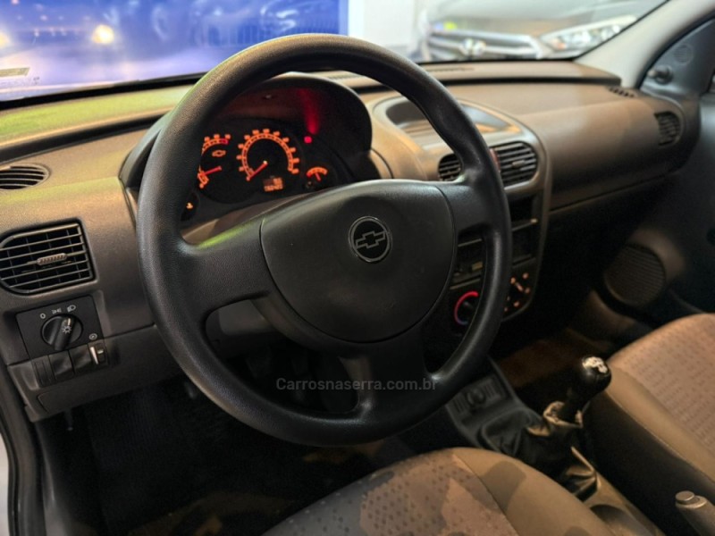 CORSA 1.0 MPFI MAXX 8V FLEX 4P MANUAL - 2009 - SãO LEOPOLDO