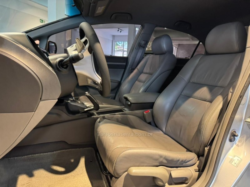 CIVIC 1.8 EXS 16V GASOLINA 4P AUTOMÁTICO - 2008 - CAXIAS DO SUL