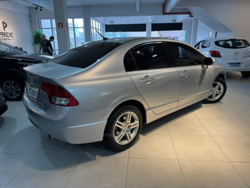 CIVIC 1.8 EXS 16V GASOLINA 4P AUTOMÁTICO - 2008 - CAXIAS DO SUL