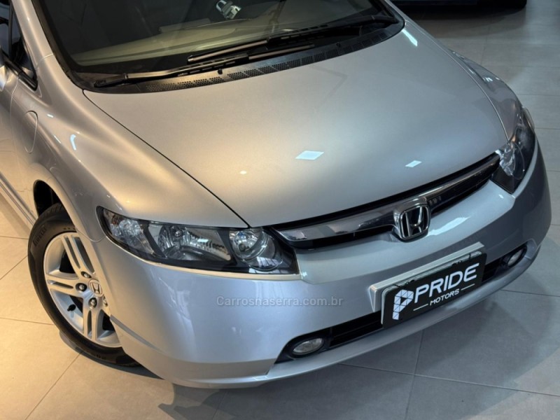 CIVIC 1.8 EXS 16V GASOLINA 4P AUTOMÁTICO - 2008 - CAXIAS DO SUL