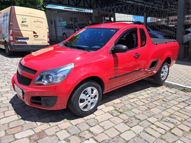 montana 1.4 mpfi ls cs 8v flex 2p manual 2013 caxias do sul