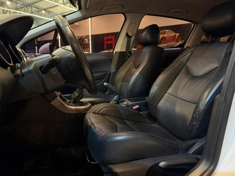 308 1.6 ACTIVE 16V FLEX 4P MANUAL - 2014 - NOVO HAMBURGO