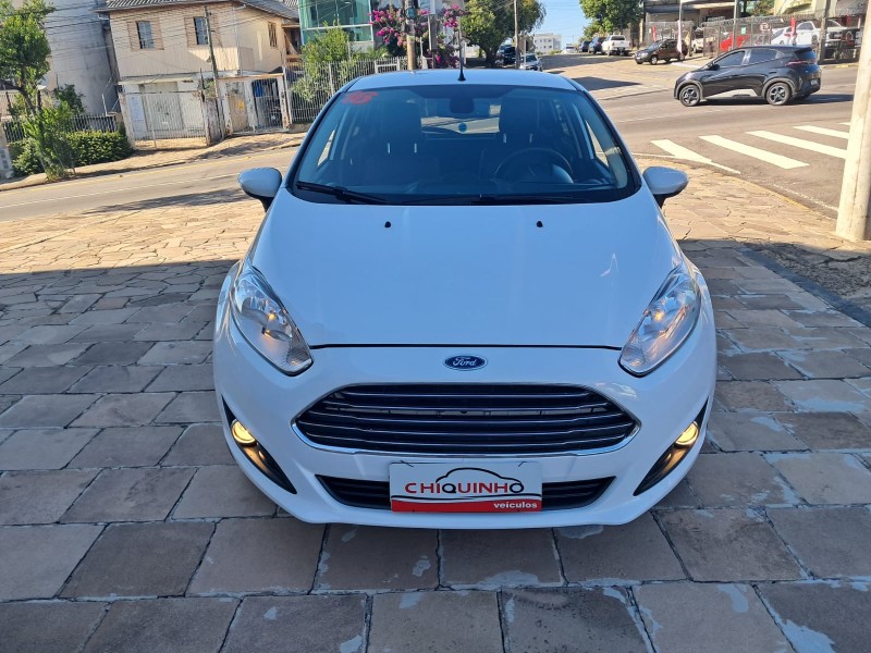 FIESTA 1.6 TITANIUM HATCH 16V FLEX 4P AUTOMÁTICO - 2016 - CAXIAS DO SUL