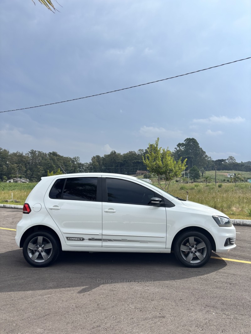 FOX 1.6 CONNECT 8V FLEX 4P MANUAL - 2019 - CARLOS BARBOSA