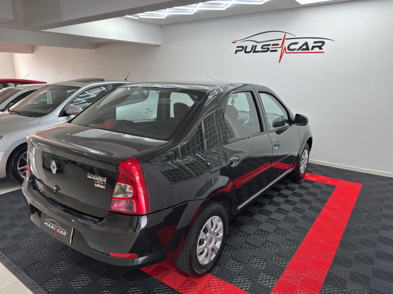 LOGAN 1.0 AUTHENTIQUE 16V FLEX 4P MANUAL - 2011 - CAXIAS DO SUL