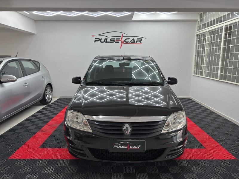 LOGAN 1.0 AUTHENTIQUE 16V FLEX 4P MANUAL - 2011 - CAXIAS DO SUL