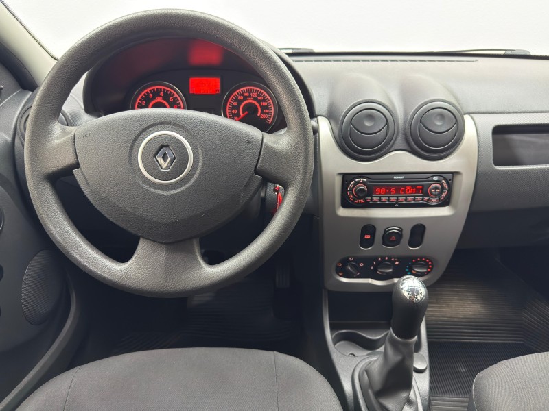 LOGAN 1.0 AUTHENTIQUE 16V FLEX 4P MANUAL - 2011 - CAXIAS DO SUL