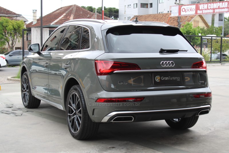 Q5 2.0 TFSI S-LINE S TRONIC 16V GASOLINA 4P AUTOMÁTICO - 2025 - CAXIAS DO SUL