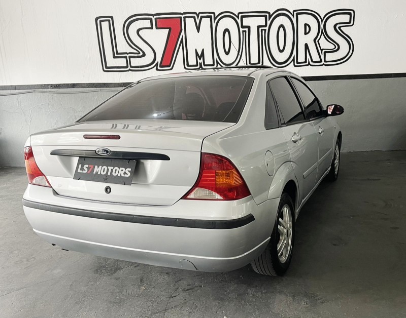 FOCUS 2.0 GLX 16V FLEX 4P AUTOMÁTICO - 2005 - CAXIAS DO SUL