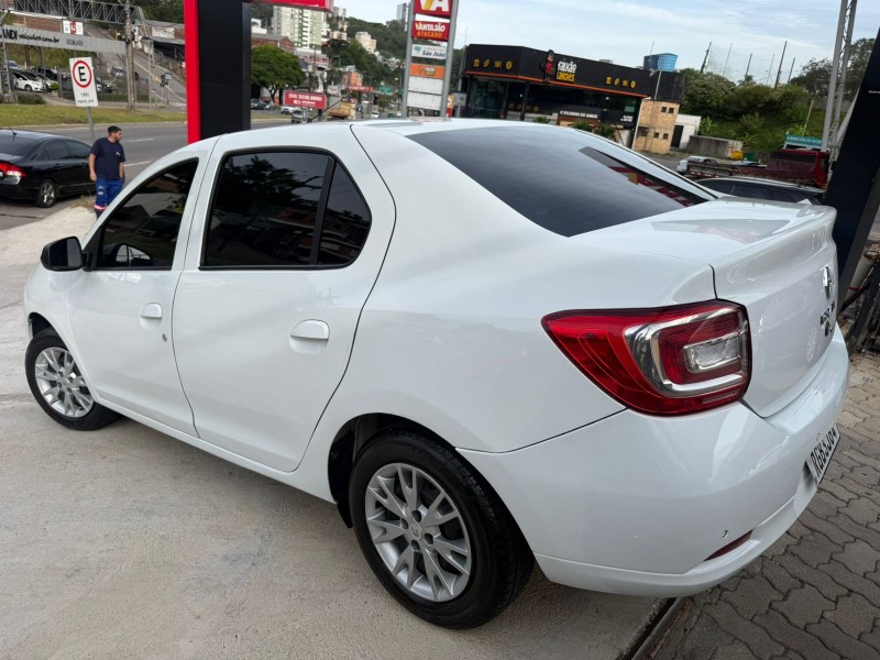 LOGAN 1.0 ZEN 12V FLEX 4P MANUAL - 2021 - CAXIAS DO SUL