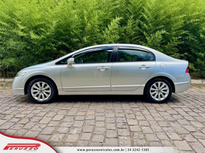 CIVIC 1.8 LXL 16V FLEX 4P MANUAL - 2011 - NOVA PRATA