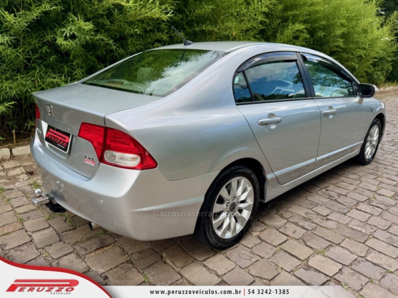 CIVIC 1.8 LXL 16V FLEX 4P MANUAL - 2011 - NOVA PRATA