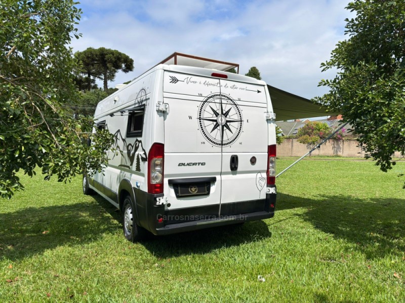 DUCATO 2.3 MINIBUS TETO ALTO 16V TURBO DIESEL 3P MANUAL - 2018 - CANELA