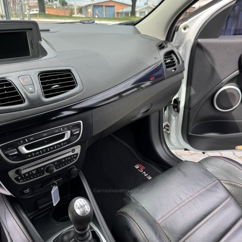 FLUENCE 2.0 GT 16V TURBO GASOLINA 4P MANUAL - 2013 - CAXIAS DO SUL