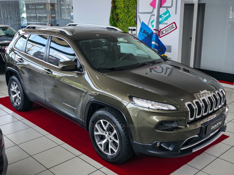 cherokee 3.2 limited 4x4 v6 24v gasolina 4p automatico 2014 porto alegre