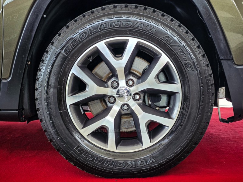 CHEROKEE 3.2 LIMITED 4X4 V6 24V GASOLINA 4P AUTOMÁTICO - 2014 - PORTO ALEGRE