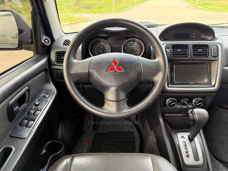 PAJERO TR4 2.0 4X4 16V 140CV FLEX 4P AUTOMÁTICO - 2012 - IVOTI