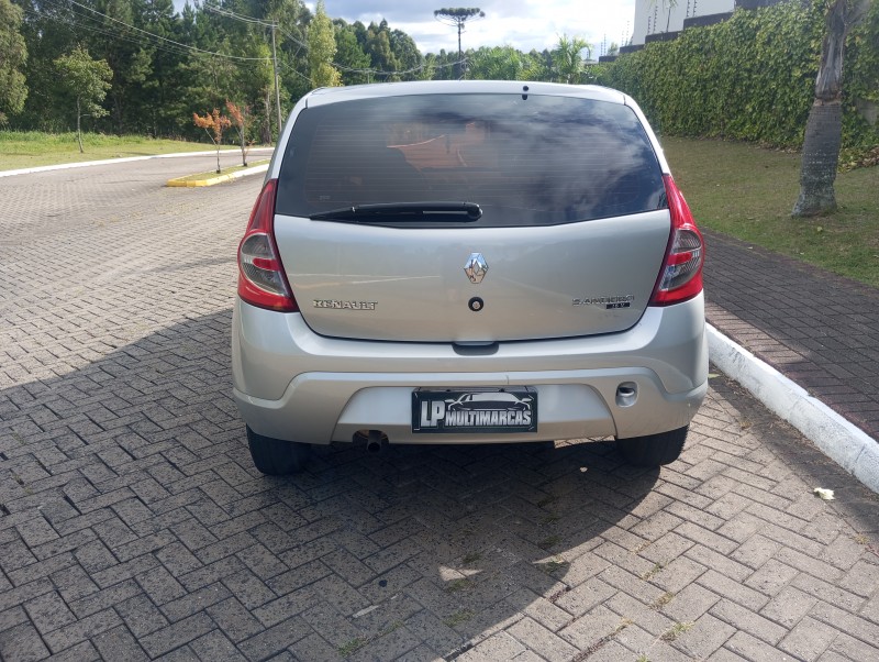 SANDERO 1.0 AUTHENTIQUE PLUS 16V FLEX 4P MANUAL - 2010 - CAXIAS DO SUL