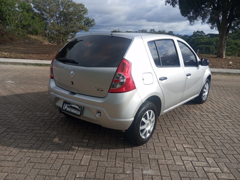 SANDERO 1.0 AUTHENTIQUE PLUS 16V FLEX 4P MANUAL - 2010 - CAXIAS DO SUL
