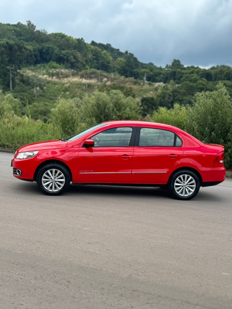 VOYAGE 1.6 MI COMFORTLINE 8V FLEX 4P MANUAL - 2012 - BENTO GONçALVES