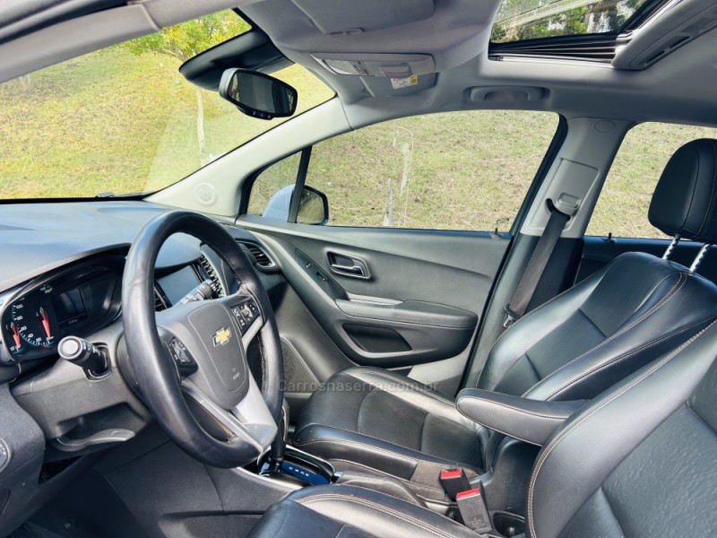 TRACKER 1.4 16V TURBO FLEX LTZ AUTOMÁTICO - 2017 - BENTO GONçALVES