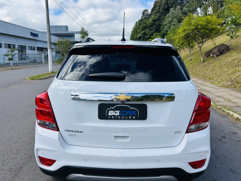 TRACKER 1.4 16V TURBO FLEX LTZ AUTOMÁTICO - 2017 - BENTO GONçALVES